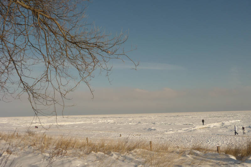 Winterlicher Strand von Kölpinsee auf Usedom